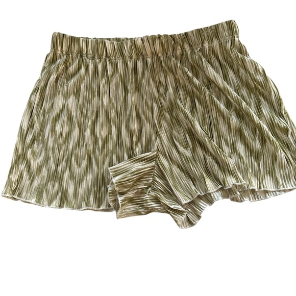 Almost Famous Oliveand Cream Striped Pajama Set - Picture 2 of 11